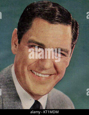 Craig Stevens, un acteur américain, était connu pour son travail à la télévision dans les années 1950 et 1960 Son rôle le plus important est celui de principal dans la série télévisée Peter Gunn, qui fait de lui une figure notable de l'histoire de la télévision. Banque D'Images