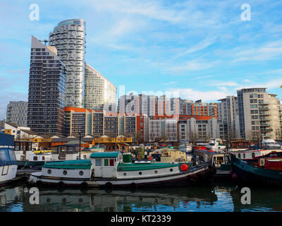 Poplar Marina - Londres, Angleterre Banque D'Images