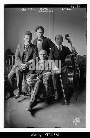 Fritz Kreisler, Harold Bauer, Pablo Casals, et Walter Damrosch à Carnegie Hall le 13 mars 1917 Banque D'Images