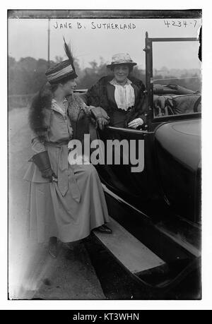 Jane B. Sutherland, née en 1899, est une artiste américaine connue pour ses œuvres au début du XXe siècle. Elle est devenue célèbre pour ses portraits et ses peintures de paysages, contribuant à l'histoire de l'art américain. Banque D'Images