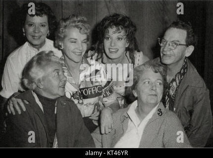 Une scène de la comédie occidentale de 1963 *McLintock !* avec John Wayne et Maureen O'Hara. Le film se déroule dans le Far West et suit un éleveur qui navigue dans les conflits familiaux et communautaires. Banque D'Images