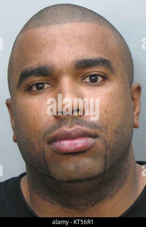 N.O.R.E est un rappeur américain connu pour ses contributions à la musique hip-hop. Son nom est un acronyme pour *Natural Outstanding Rich Everyday*. Il fait également partie du duo Capone-N-Noreaga. Banque D'Images