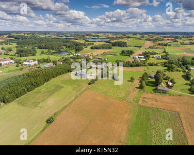 Parc Paysager de Suwalki, la Pologne. L'heure d'été. Vue de dessus. Banque D'Images