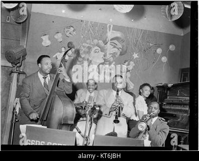 (Portrait de Gene Sedric, Danny s'installer, Slick Jones, Mary Lou Williams, et Lincoln Mills, la Place, New York, N.Y., ca. Juillet 1946) (5105163414) Banque D'Images