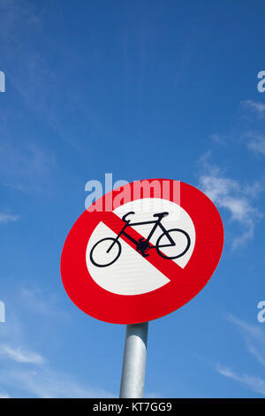 Pas de location signe avec fond de ciel bleu Banque D'Images