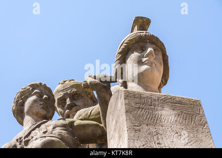 Skulpturen am Treppenaufgang Zur Alten Nationalgalerie de Berlin Banque D'Images