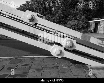 Pont suspendu de Clifton à Bristol en noir et blanc Banque D'Images