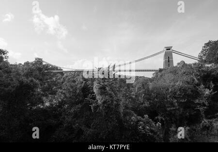 Pont suspendu de Clifton à Bristol en noir et blanc Banque D'Images