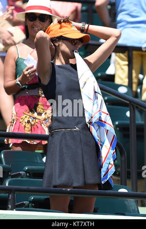 KEY BISCAYNE, Floride - 05 avril : (COUVERTURE EXCLUSIVE) Boris Becker's épouse Sharlely Kerssenberg "Lilly" et son fils Elias Becker pendant 14 jours l'Open de Miami à Crandon Park Tennis Center le 5 avril 2015 à Key Biscayne, Floride Personnes : Lilly Kerssenberg- Becker, Elias Becker Banque D'Images