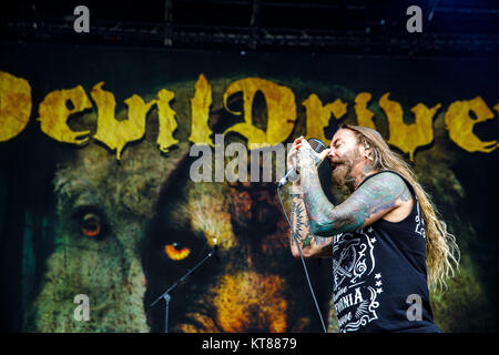 Le groupe de heavy metal américain DevilDriver effectue un live pendant le festival de musique heavy metal danois 2017 Copehell à Copenhague. Dez Fafara chanteur ici est vu sur scène. Le Danemark, 22/06 2017. Banque D'Images