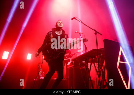 Le chanteur, auteur-compositeur et musicien Alex Vargas effectue un concert live à Vega à Copenhague. Le Danemark, 11/05 2017. Banque D'Images