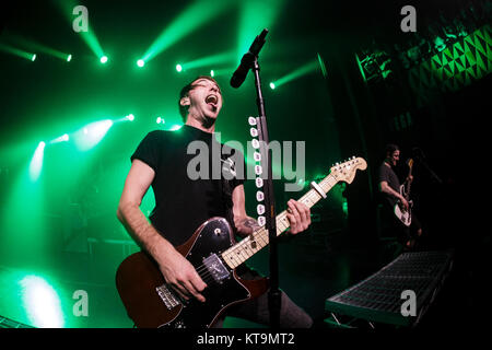 Le groupe de pop punk américain All Time Low effectue un concert live à Vega à Copenhague. Ici chanteur et guitariste Alex Gaskarth est vu sur scène. Denmerk, 21/02 2014. Banque D'Images