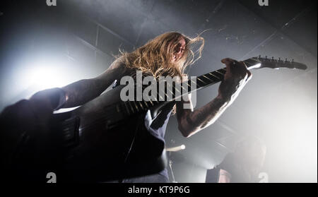 La technique américaine heavy metal Black Tusk effectue un concert live at Stengade à Copenhague. Ici chanteur et guitariste Andrew Fidler est vu sur scène. Le Danemark, 02/03 2015. Banque D'Images