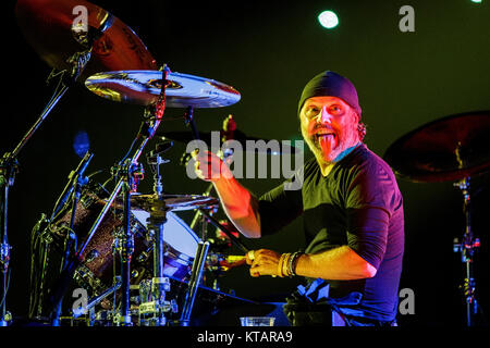 Le groupe de heavy metal américain Metallica effectue des concerts live au Royal Arena à Copenhague dans le cadre de la tournée 2016-2017 WorldWired. Ici le batteur Lars Ulrich est vu sur scène. Danemark 07/02 2017. Banque D'Images