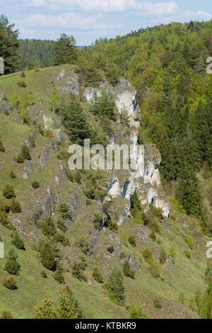 Typische Landschaft der fränkischen Schweiz Banque D'Images