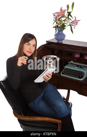 Femme d'une trentaine d'professionnel sur fond blanc Banque D'Images