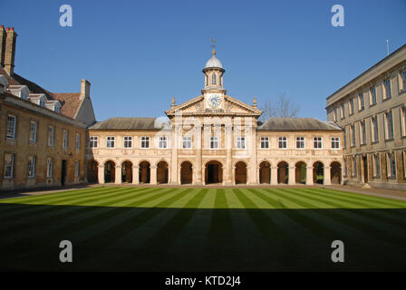 Cambridge, Royaume-Uni - 18 avril 2015 Cour avant d'Emmanuel College Banque D'Images