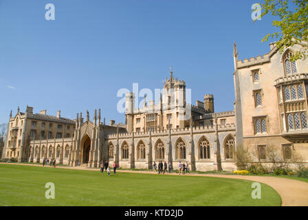 Cambridge, Royaume-Uni - 18 Avril 2015 : St John's College Banque D'Images