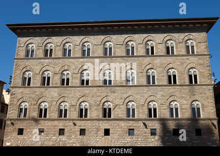 Palazzo delle Assicurazioni Generali à Florence Banque D'Images