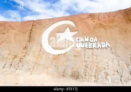 Canoa Quebrada, Brésil, Jul 12, 2017 : Canoa Quebrada beach logo dans l'État de Ceara, Brésil Banque D'Images