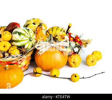 Citrouilles d'automne et quitte, composition d'angle Banque D'Images