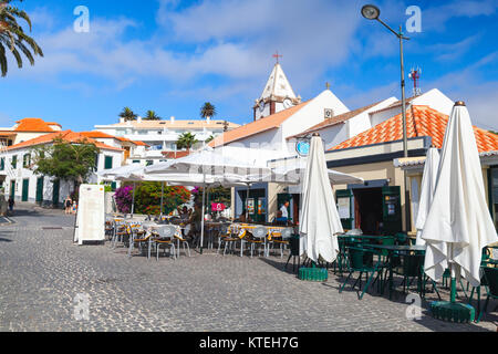 Vila Baleira, Portugal - 18 août 2017 : Street View de Largo do Pelourinho street. Vila Baleira la seule ville et capitale de l'île de Porto Santo, Banque D'Images