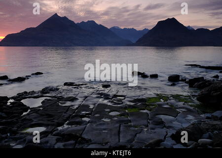 Les montagnes Cuillin et Sgurr Alasdair pic à l'île de Skye en Ecosse Banque D'Images