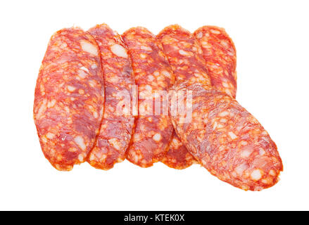 Morceaux de la saucisse isolé sur fond blanc Banque D'Images