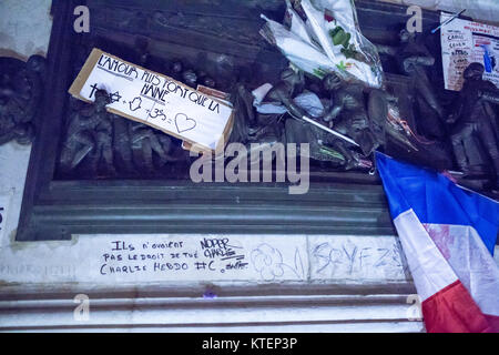 Hommage aux victimes de meurtre Charlie Hebdo à Paris le 7 janvier 2015. Banque D'Images