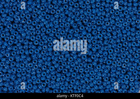 Macro photo de perles bleues. Banque D'Images