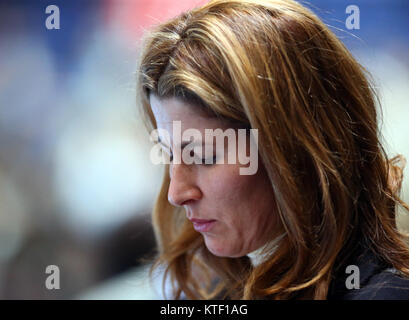 L'épouse de Roger Federer, Mirka Federer et sa mère Lynette Federer au cours de l'ATP World Tour Finals NITTO Jour 5 match entre la Suisse de Roger Federer contre Marin Cilic de Croatie à la O2 Arena de Londres comprend : Mirka Federer Où : London, Royaume-Uni Quand : 23 novembre 2017 Source : WENN.com Banque D'Images