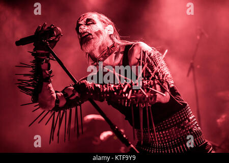 Le groupe de black metal norvégien Gorgoroth effectue un concert live au festival de heavy metal norvégien Inferno Metal Festival 2017 à Oslo. Ici le chanteur Hoest est vu sur scène. Oslo, 14/04 2017. Banque D'Images