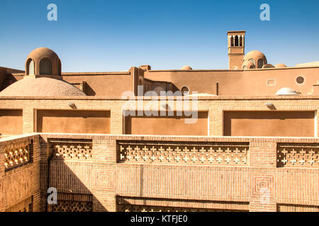 Les toits typiques de la vieille ville de Kashan en Iran central Banque D'Images