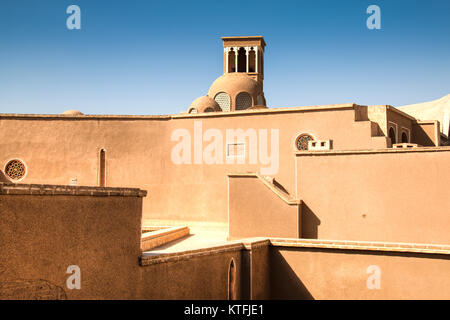 Les toits typiques de la vieille ville de Kashan en Iran central Banque D'Images