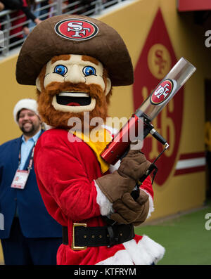 Santa Clara, Californie, États-Unis. Le 24 décembre, 2017. Les 49ers mascot, Sourdough Sam, divertit les fans, lors d'un match de la NFL entre les Jacksonville Jaguars et les San Francisco 49ers à l'Levi's Stadium à Santa Clara, en Californie. Valerie Shoaps/CSM/Alamy Live News Banque D'Images