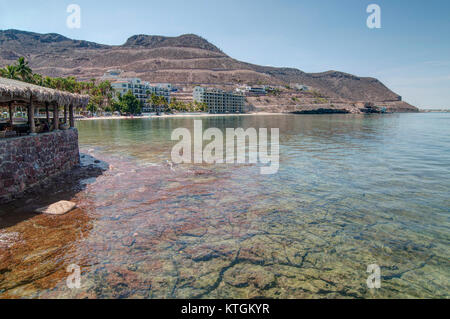 Les vacances d'été à Playa de La Concha ou la plage de la Concha, à La Paz, Baja California Sur. Le Mexique. Mexique (bords de mer) Banque D'Images