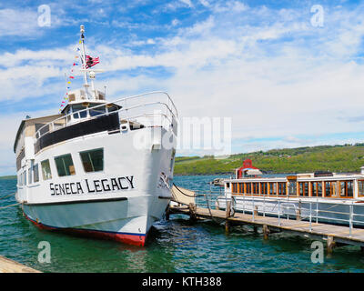 Town dock sur Lac, Finger Lakes, Watkins Glen, New York, USA Banque D'Images