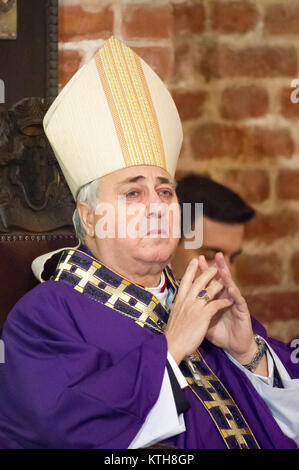 Mgr Salvatore Pennacchio, Nonce Apostolique en Pologne, à l'église de Sainte Brigitte à Gdansk, Pologne. 31/12/2017 16 © Wojciech Strozyk / Alamy Sto Banque D'Images