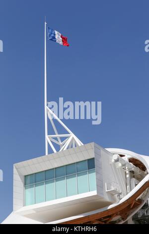 Metz, France - 18 mai 2015 : Musée Centre Pompidou de Metz et inauguré par le président français Nicolas Sarkozy le 12 mai 2010 Banque D'Images