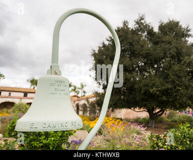 El Camino Real Bell dans la mission de San Juan Capistrano Banque D'Images