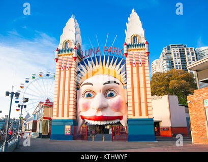 SYDNEY, AUSTRALIE - JAN 7, 2015. Lunar Park le Jan 7, 2015 à Sydney. C'est un parc d'amusement situé à Milsons Point à Sydney, Australie. Banque D'Images