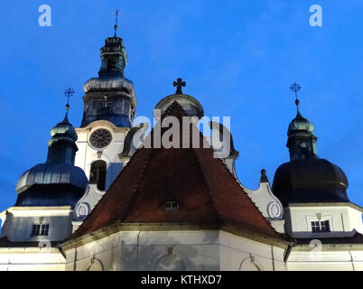 BDG kscNSPJ cnp 19 07 2013 renvoie à un événement ou document spécifique du 19 juillet 2013, possiblement lié à une réunion technique, gouvernementale ou institutionnelle. Un complément d'information serait nécessaire pour une compréhension plus détaillée. Banque D'Images