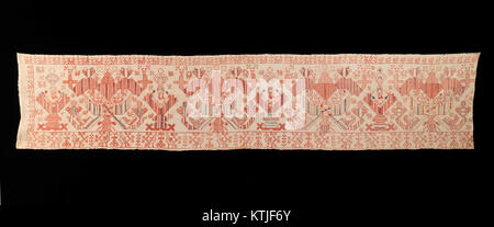 Cette bordure de rideau de lit du Metropolitan Museum of Art est un exemple d'art textile raffiné, mettant en valeur un design complexe et un savoir-faire artisanal dans la décoration de tissu historique. Banque D'Images