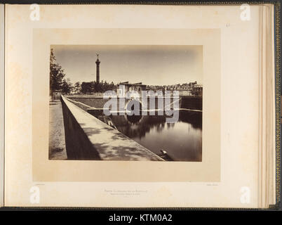 Après la caserne, à la place de la Bastille ; Tunnel du Canal et Colonne de Juillet a rencontré DP161604 Banque D'Images