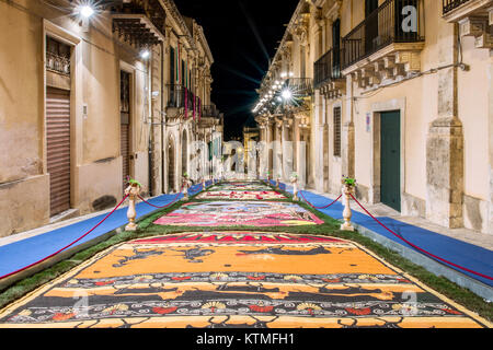 Le Festival des fleurs de Noto en Sicile Banque D'Images