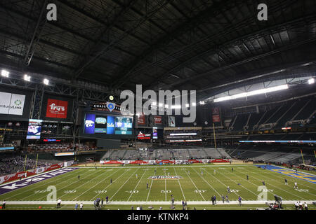 Phoenix, Arizona, USA. Déc 26, 2017. NCAA Football 2017 Cactus : Chase Field pour le Kansas State Wildcats vs UCLA Bruins à Chase Field à Phoenix, le 26 décembre 2017 (Photographe complète absolue & Company Crédit : Jevone Moore/Cal Cal/médias Sport Sport Media Network Television (veuillez contacter votre représentant des ventes pour l'utilisation de la télévision. Credit : csm/Alamy Live News Banque D'Images