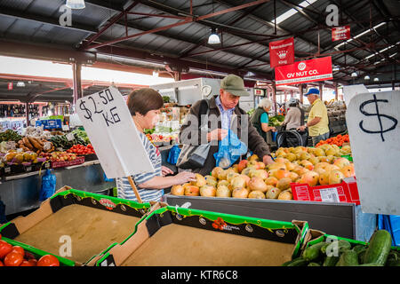 Melbourne le Queen Victoria Market est le plus grand marché en plein air en Australie Banque D'Images