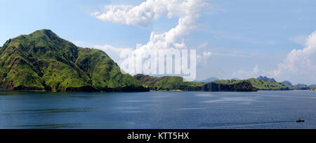 Paysage côtier, l'île de Flores, en Indonésie Banque D'Images