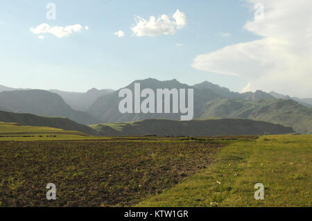 Le point de vue près du village de Khwahan, la province du Badakhshan, en Afghanistan, le 3 juin 2012. 37e (IBCT photo par le Sgt. Kimberly Agneau) (Sortie) Banque D'Images