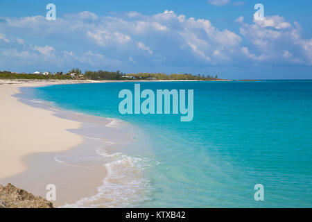 Plage de New Plymouth, Green Turtle Cay, Abaco Islands, Bahamas, Antilles, Amérique Centrale Banque D'Images